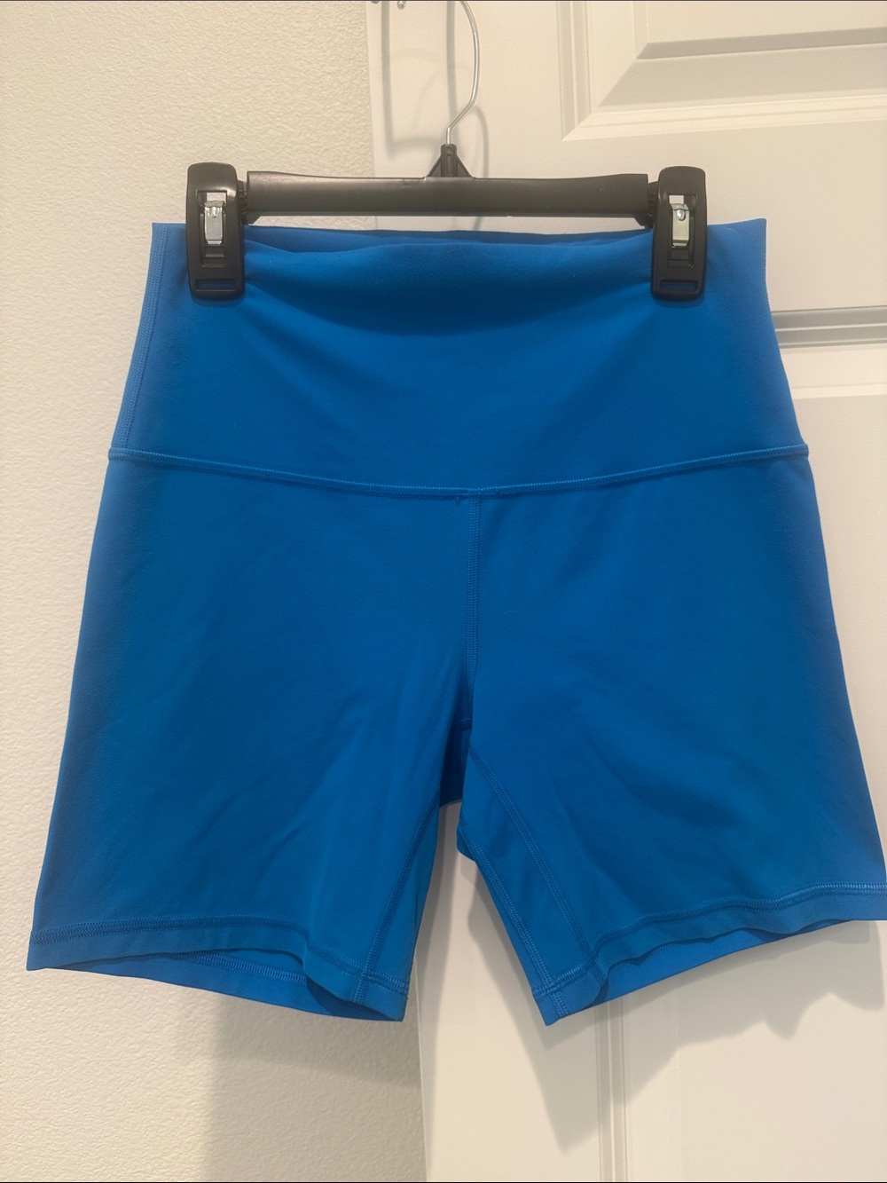 Lululemon Women’s High-Waist bike Shorts